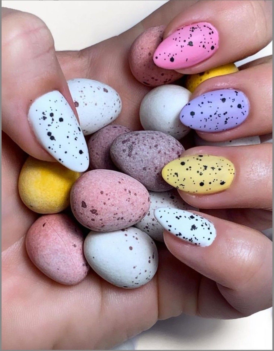 гель лак с эффектом крапления